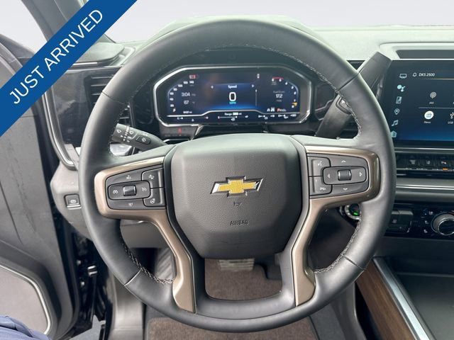 Used 2024 Chevrolet Silverado 2500 High Country w/ High Country Premium Package image 14