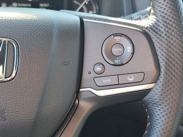 Certified 2025 Honda Passport TrailSport image 32