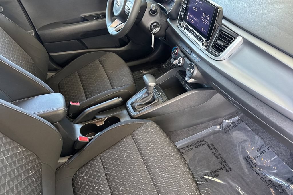 Used 2021 Kia Rio S FWD image 18