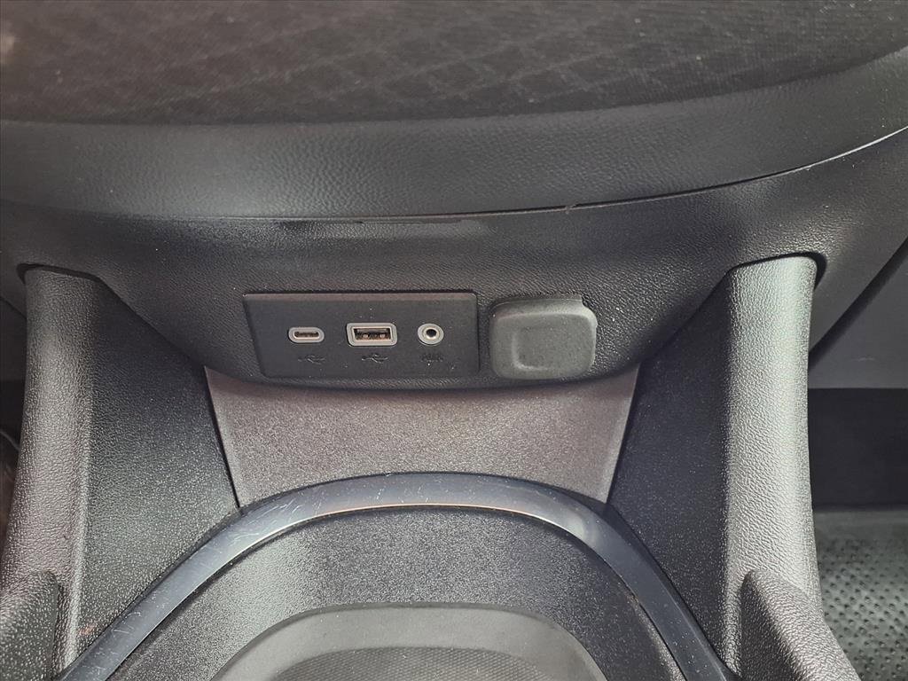 Used 2023 Chevrolet Malibu LT image 13