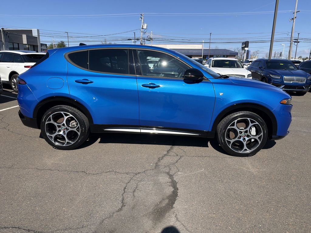 Used 2024 Alfa Romeo Tonale Ti image 7