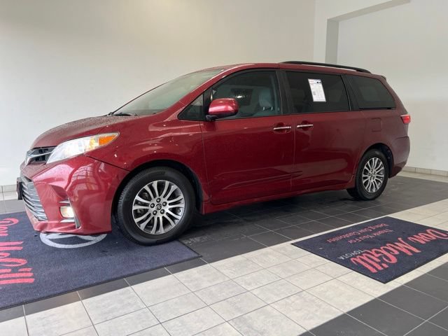 Certified 2020 Toyota Sienna XLE