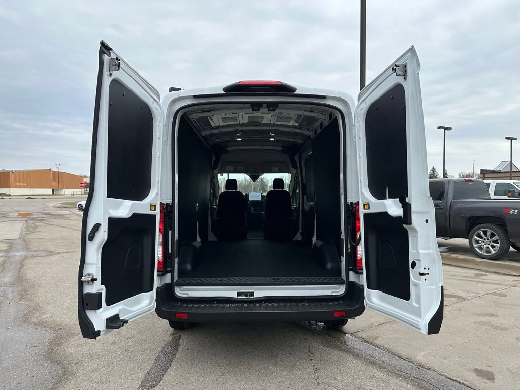New 2026 Ford Transit 350 148 Medium Roof AWD w/ Load Area Protection Package image 8