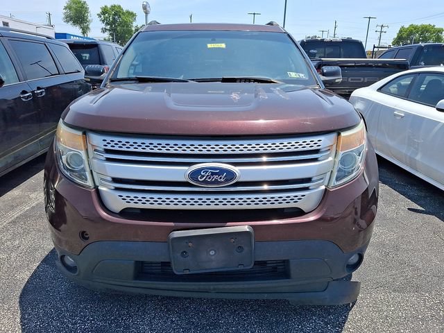 Used 2011 Ford Explorer XLT w/ 202A Rapid Spec Order Code AWD/4WD image 2