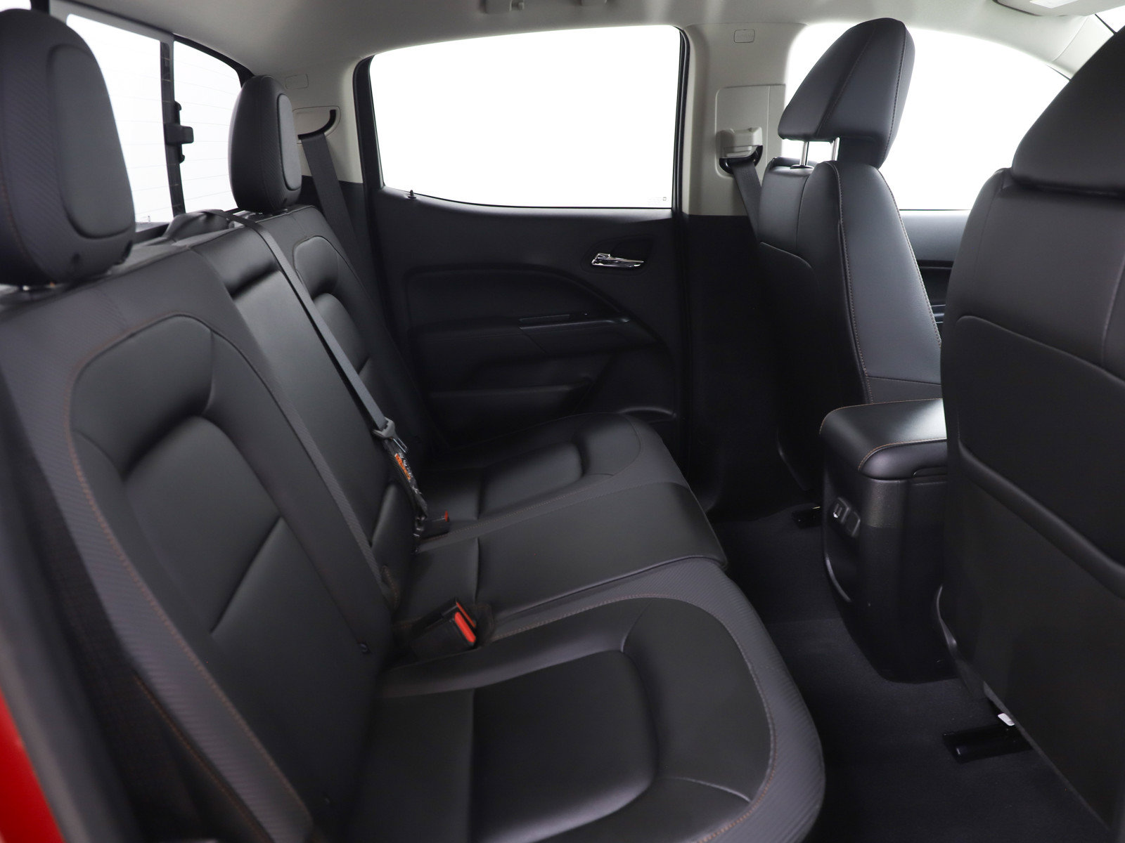 Used 2021 GMC Canyon AT4 w/ Driver Alert Package AWD/4WD image 12
