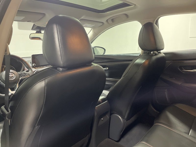 Used 2024 Nissan Sentra SR w/ SR Premium Package image 17