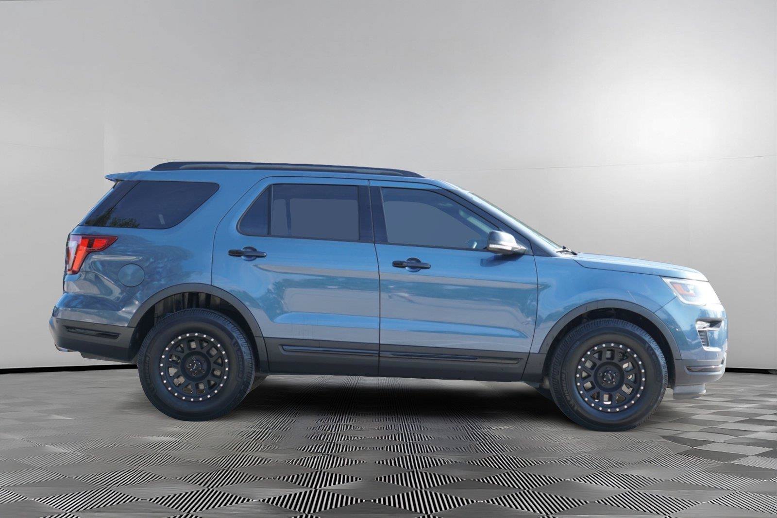 Certified 2018 Ford Explorer Sport w/ Equipment Group 401A AWD/4WD image 4