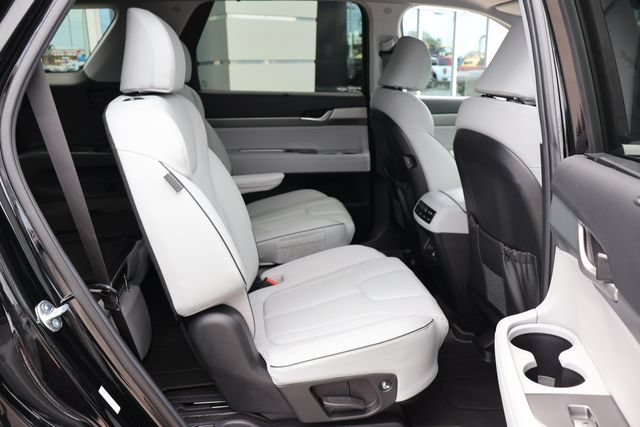 Used 2025 Hyundai Palisade SEL FWD image 22