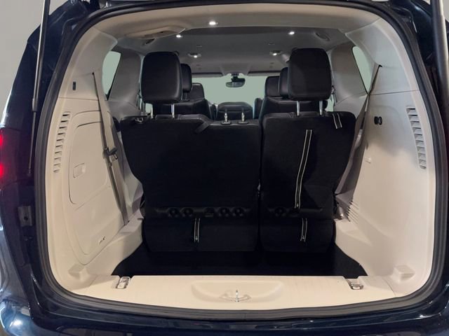 Used 2023 Chrysler Pacifica Touring-L image 24