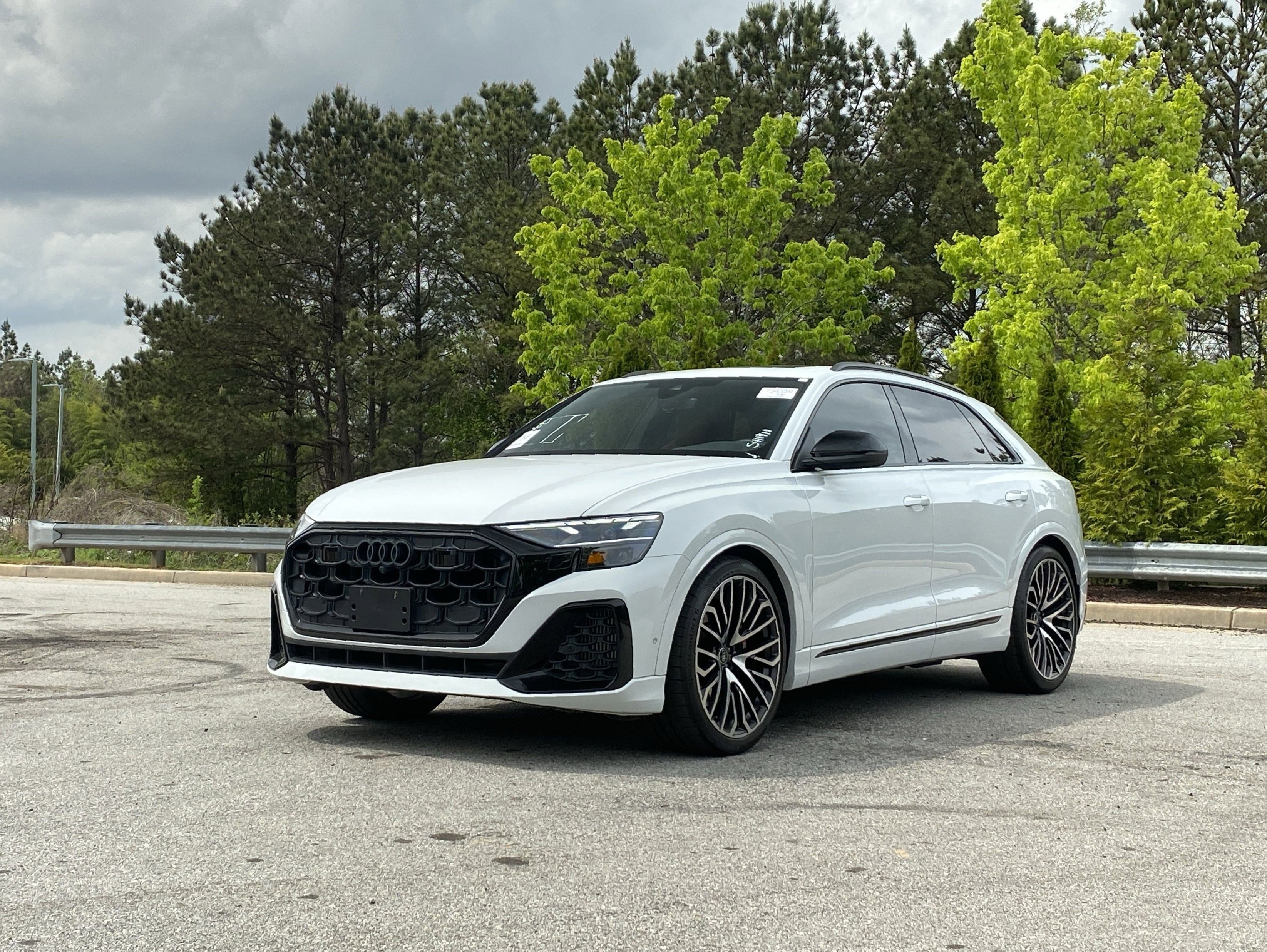 Used 2025 Audi SQ8 Premium Plus image 11