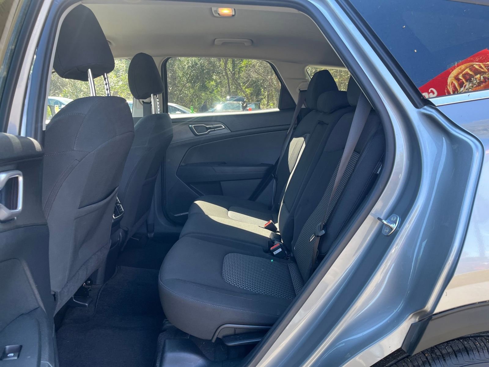 Used 2025 Kia Sportage LX image 24