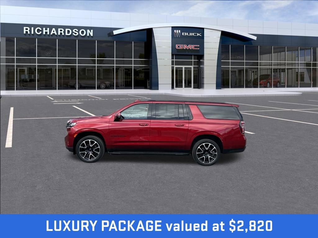 Used 2021 Chevrolet Suburban RST w/ Luxury Package AWD/4WD image 2