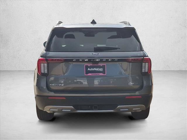 New 2026 Ford Explorer Active w/ Active Comfort Package RWD image 8