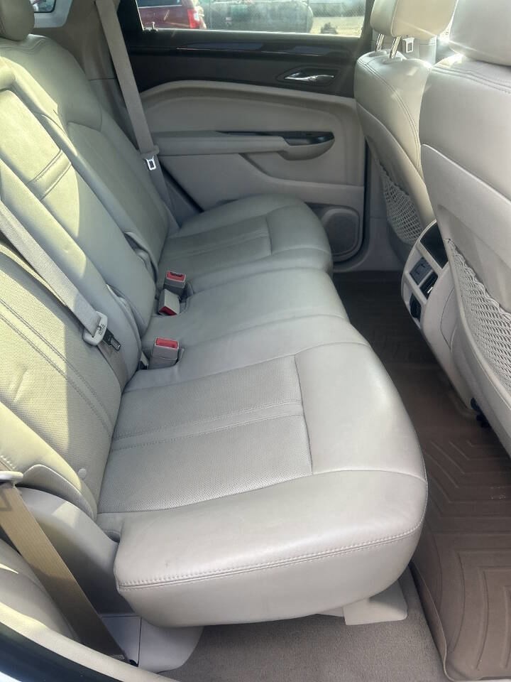 Used 2014 Cadillac SRX Luxury w/ Driver Awareness Package image 14
