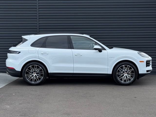 New 2026 Porsche Cayenne E-Hybrid image 8