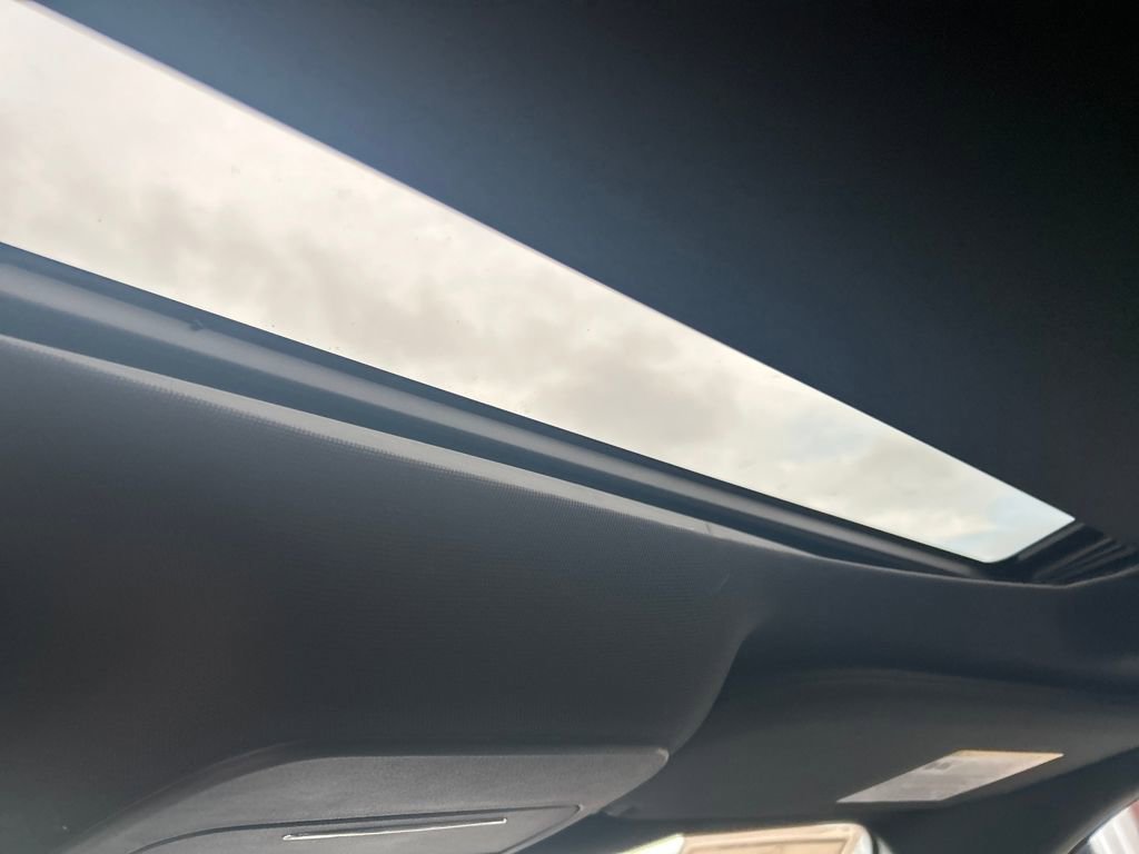 Certified 2023 Ford F150 Lariat w/ Equipment Group 502A High image 14