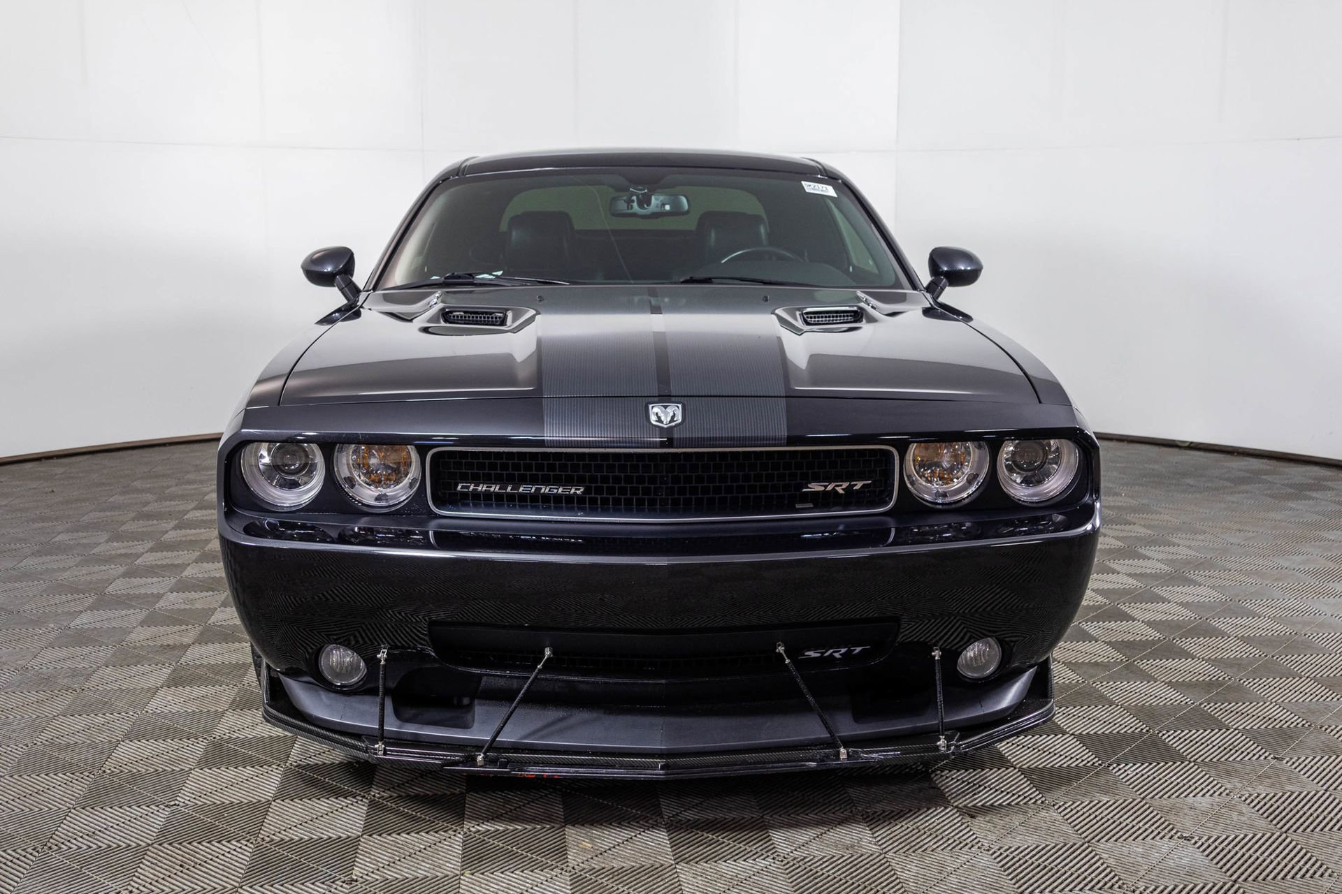 Used 2009 Dodge Challenger SRT8 w/ SRT Option Group II image 13