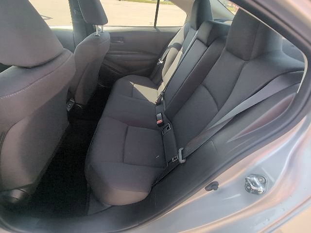 Used 2025 Toyota Corolla LE image 10