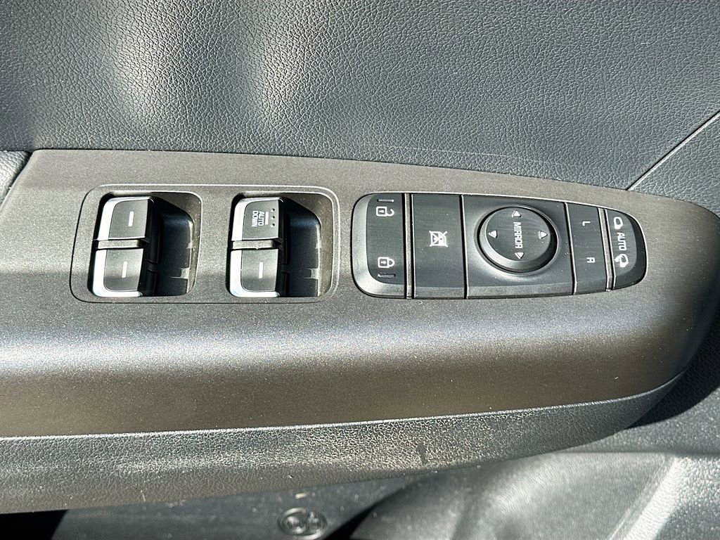 Certified 2021 Kia Sportage LX w/ LX Fwd Popular Package image 17