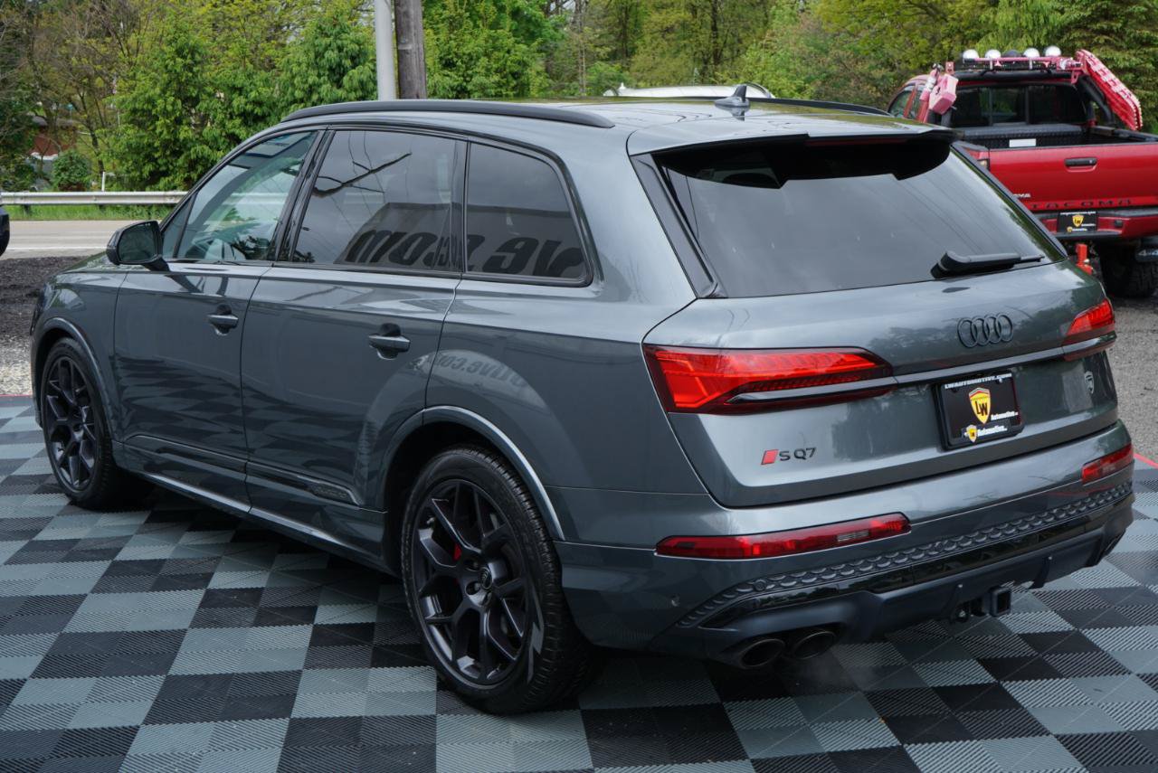 Used 2025 Audi SQ7 Premium Plus AWD/4WD image 9