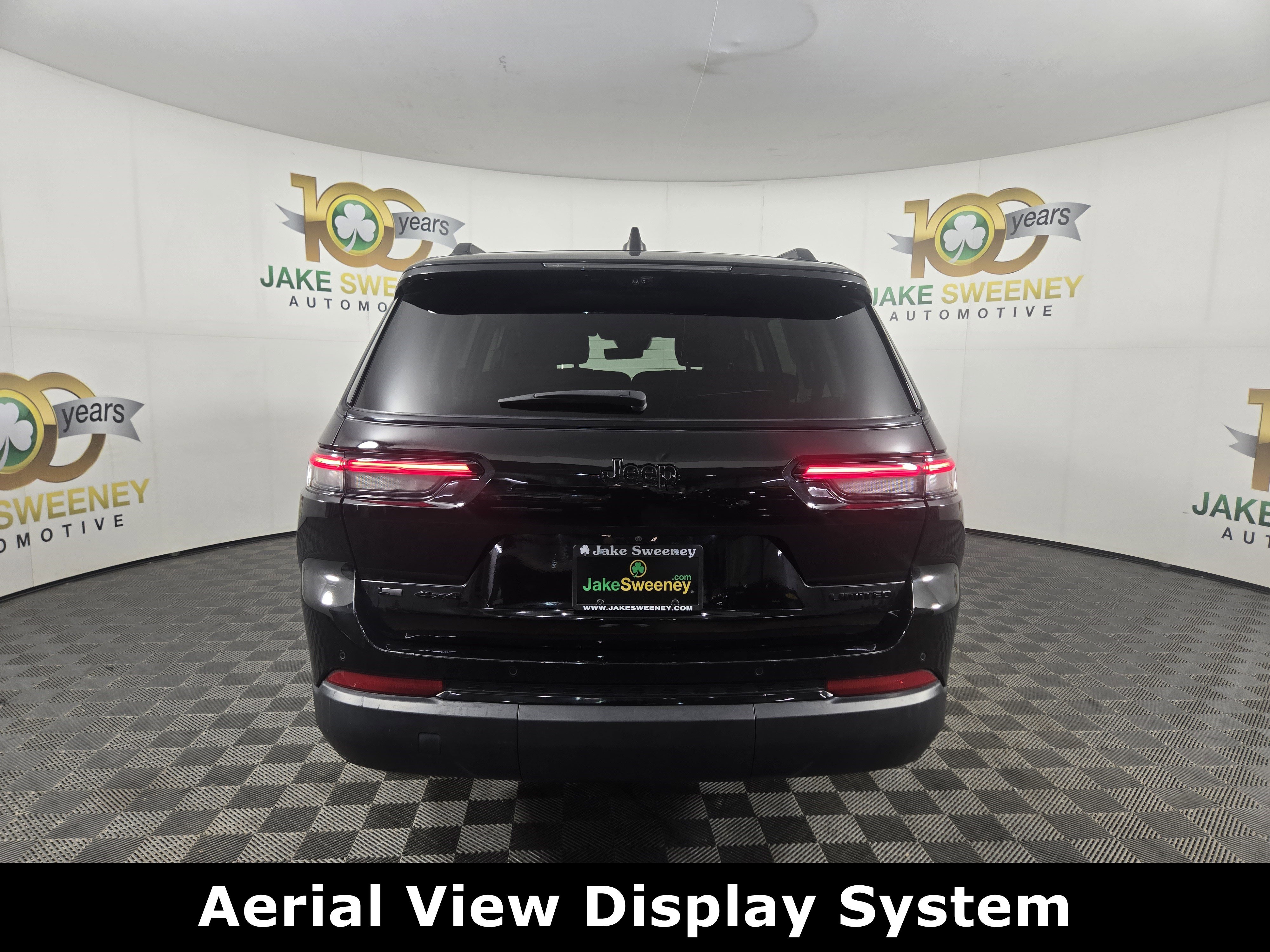 Certified 2023 Jeep Grand Cherokee L Limited w/ Luxury Tech Group II image 9