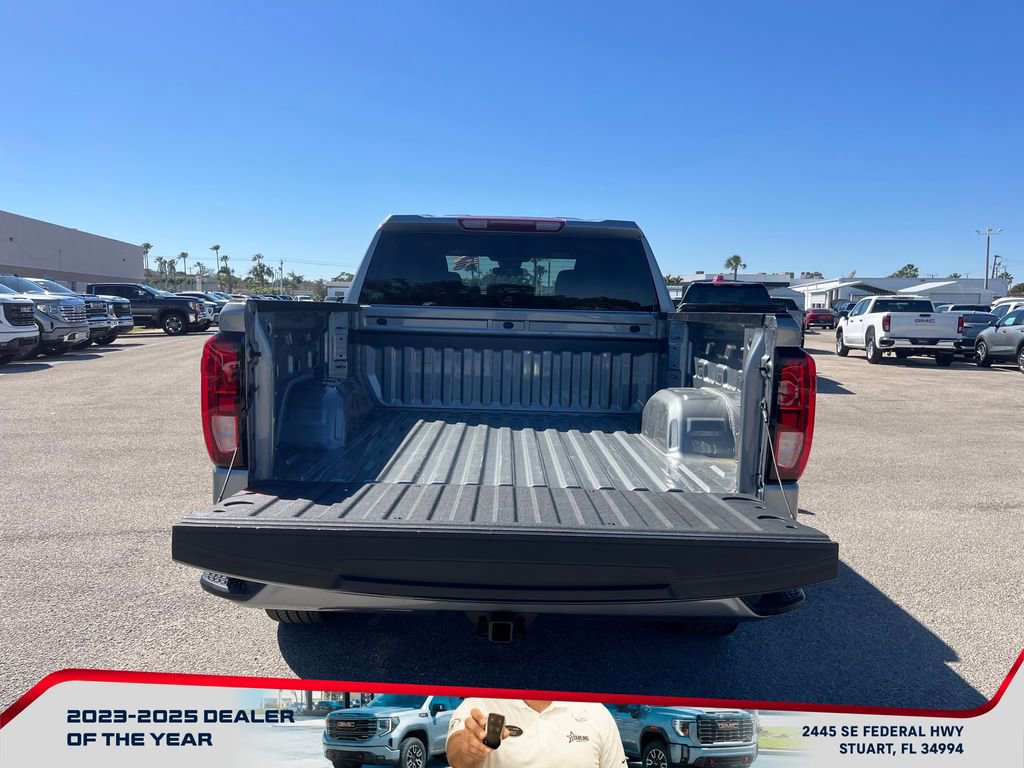 Used 2025 GMC Sierra 1500 Elevation image 16