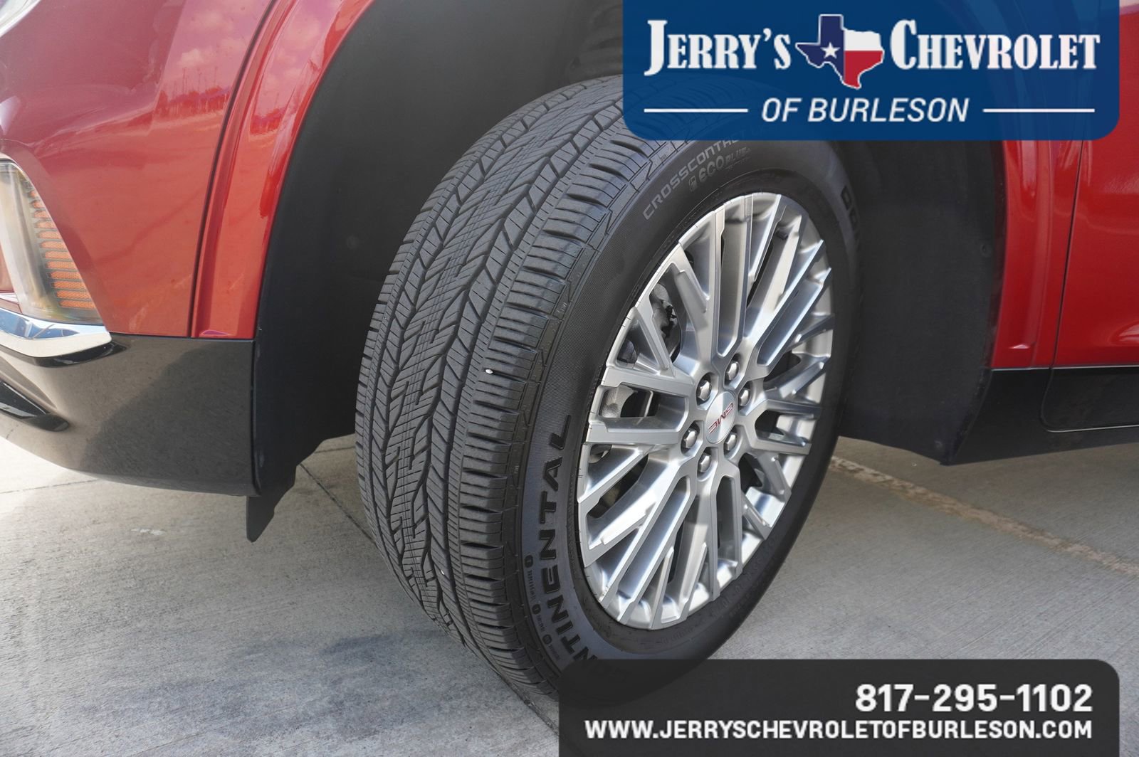 Used 2025 GMC Acadia Denali w/ LPO, Floor Liner Package image 11