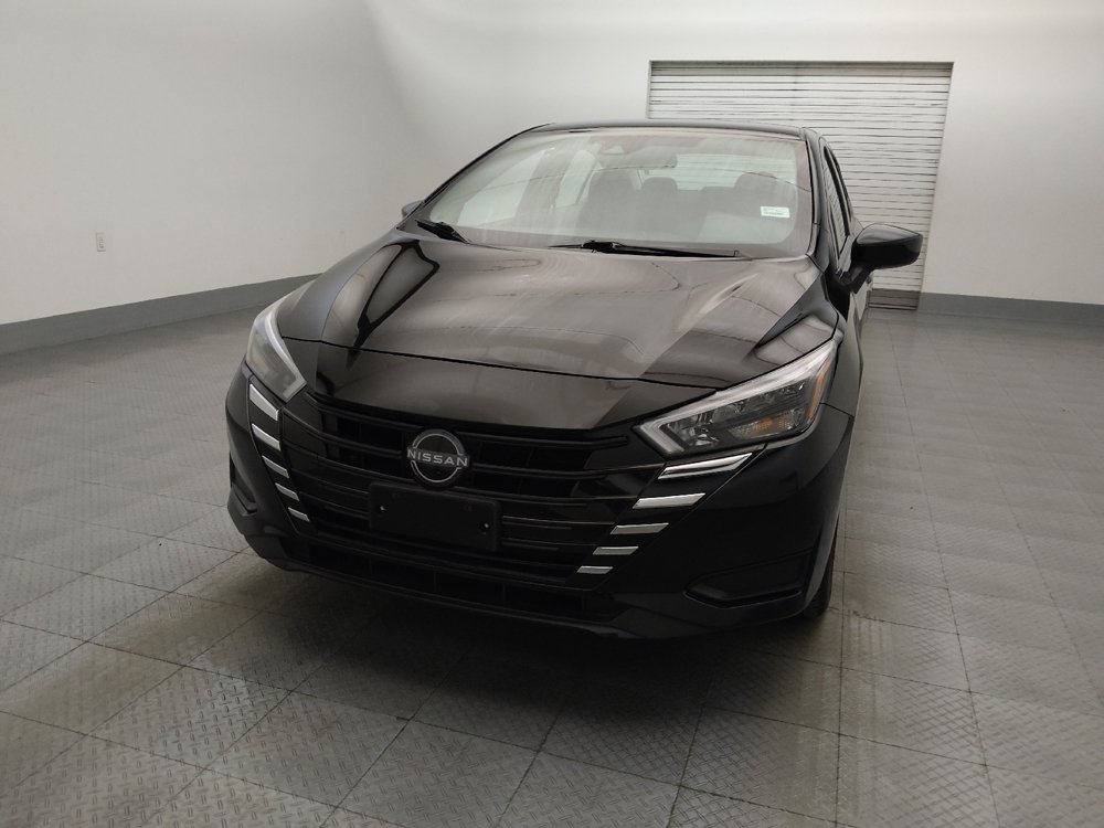 Used 2025 Nissan Versa SV FWD image 15