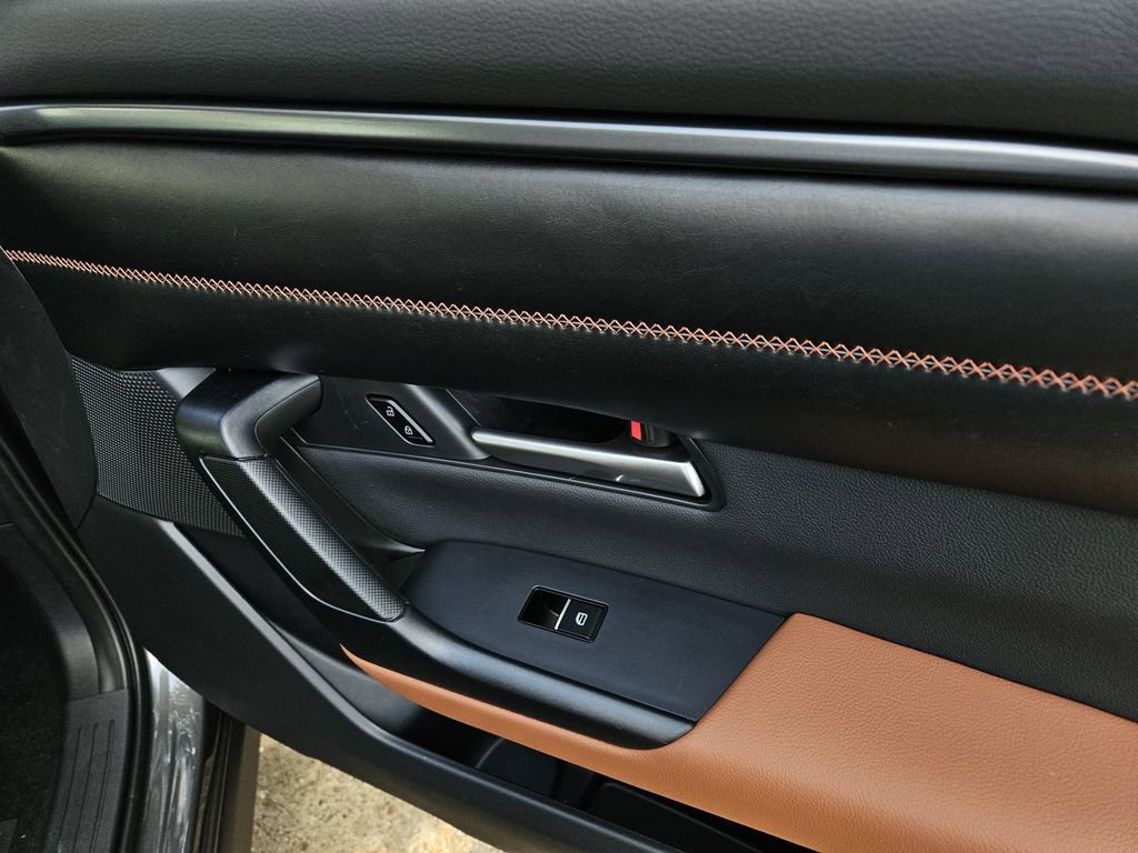 New 2025 MAZDA CX-50 AWD 2.5 Turbo w/ Weather Package image 10