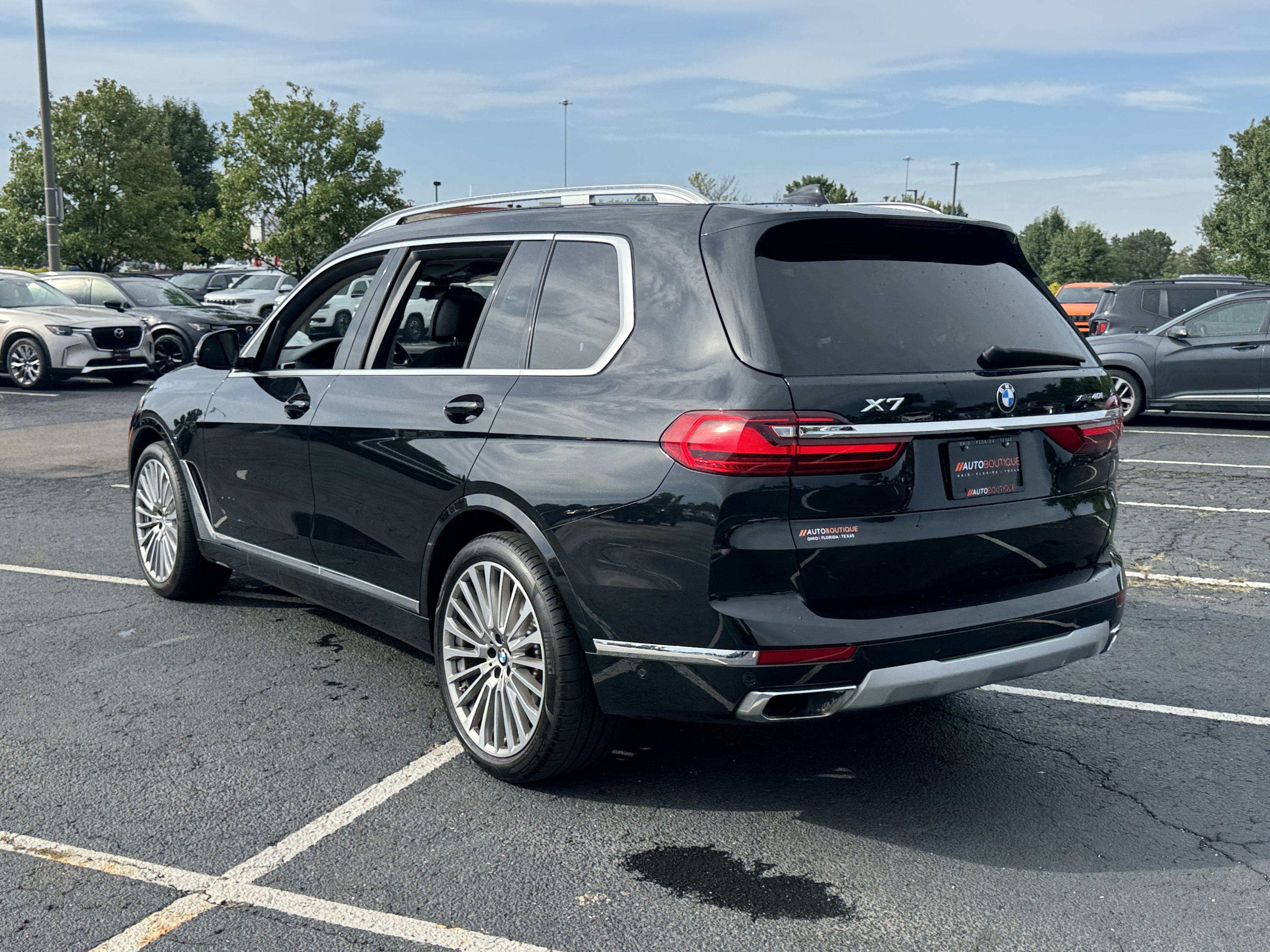 Used 2022 BMW X7 xDrive40i w/ Executive Package AWD/4WD image 12