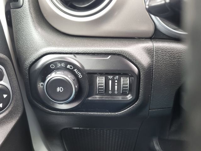 Used 2020 Jeep Wrangler Unlimited Sport S image 21