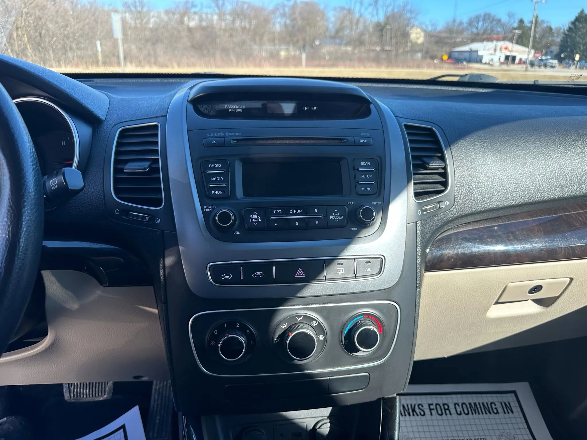 Used 2014 Kia Sorento LX image 18