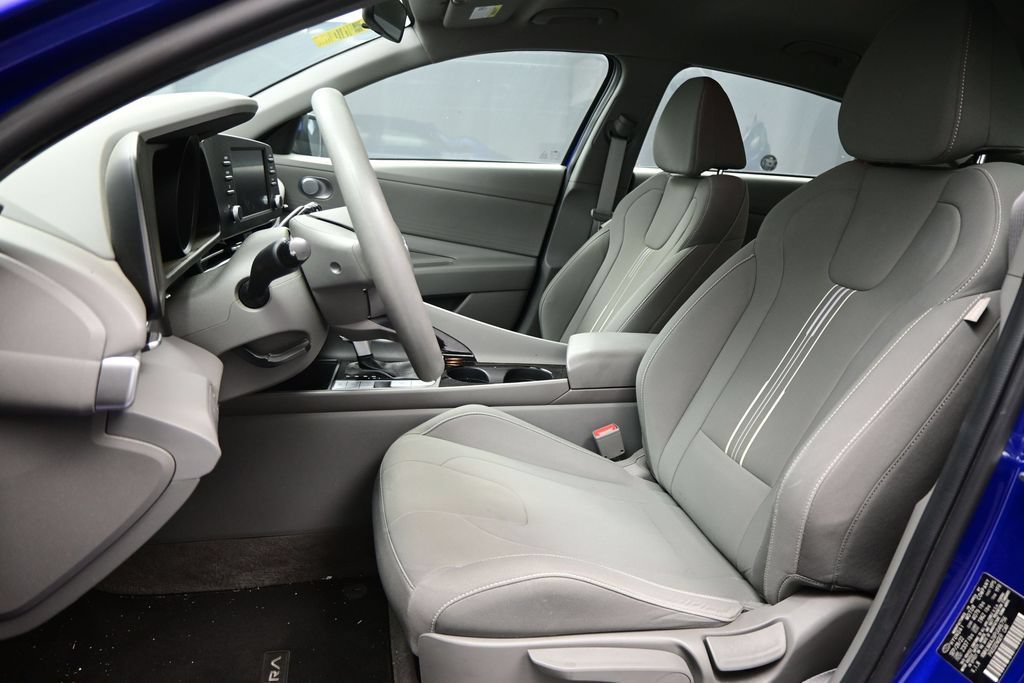 Used 2023 Hyundai Elantra Blue w/ Cargo Package FWD image 11