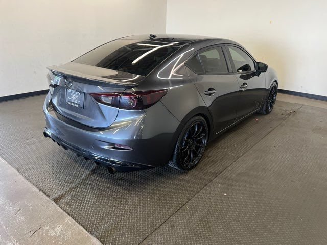 Used 2018 MAZDA MAZDA3 Grand Touring w/ Premium Equipment Package FWD image 6
