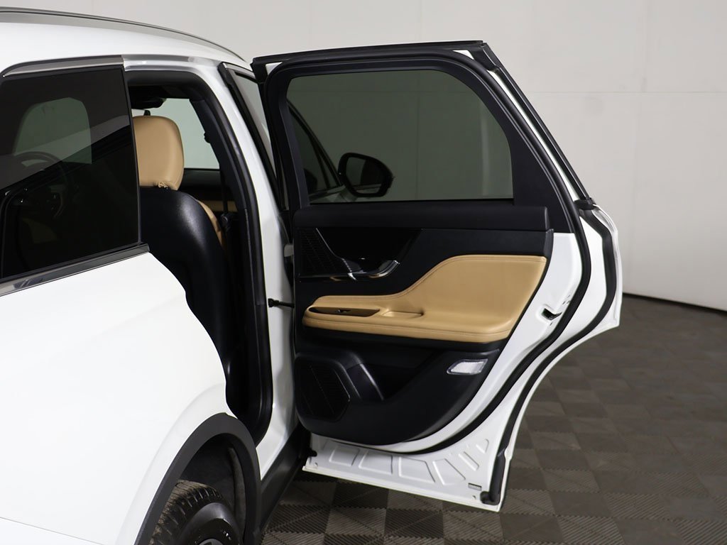 Used 2022 Lincoln Corsair Reserve w/ Elements Package image 23