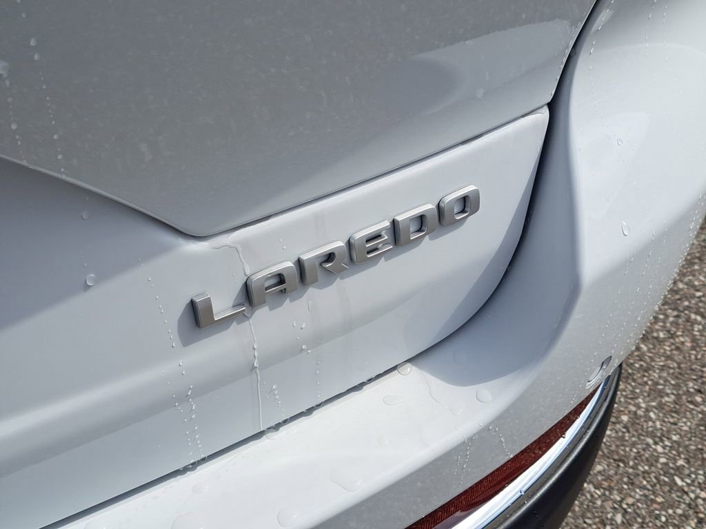 New 2026 Jeep Grand Cherokee Laredo X AWD/4WD image 8