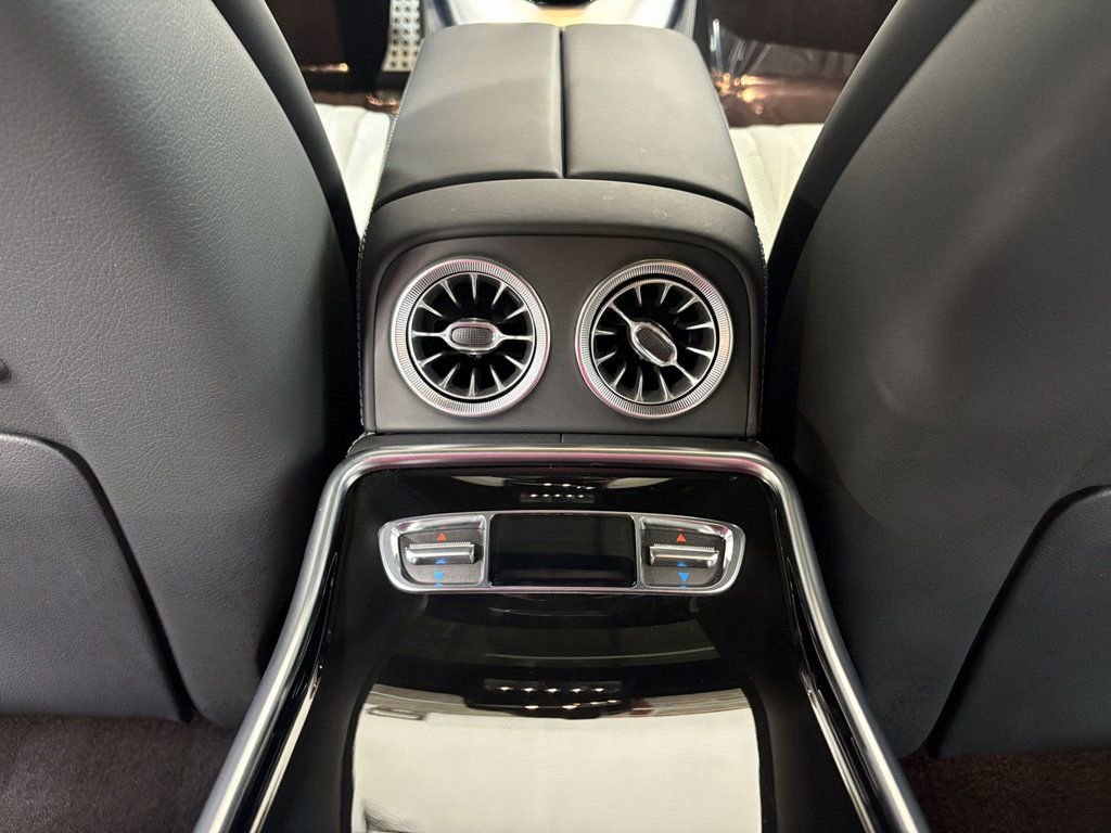 Used 2024 Mercedes-Benz AMG GT 63 S image 27