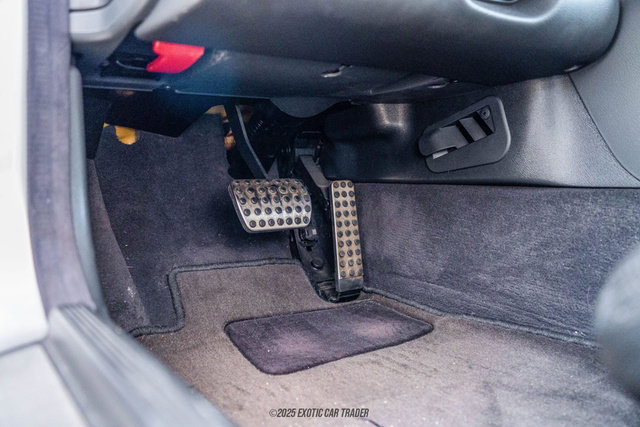 Used 2003 Mercedes-Benz SLK 32 AMG image 32