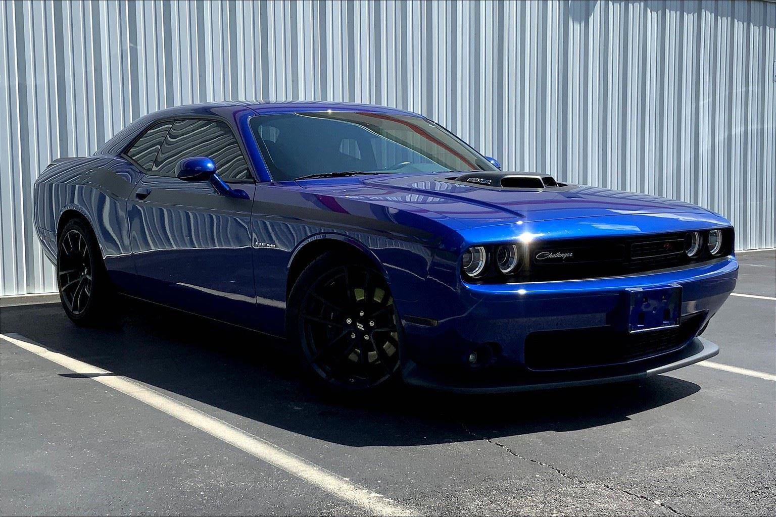 Used 2022 Dodge Challenger R/T w/ Shaker Package image 29