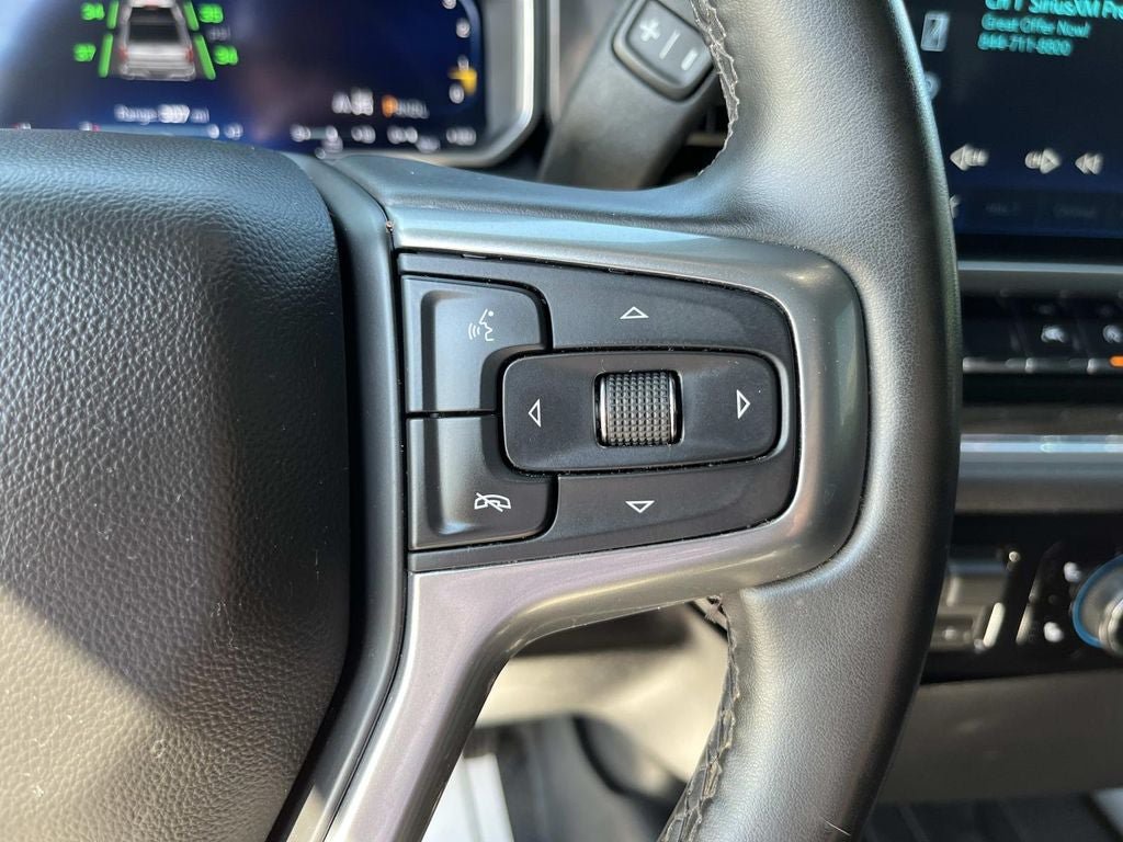Used 2026 Chevrolet Silverado 1500 RST w/ RST Select Package AWD/4WD image 25