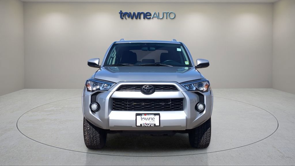 Used 2018 Toyota 4Runner SR5 image 8