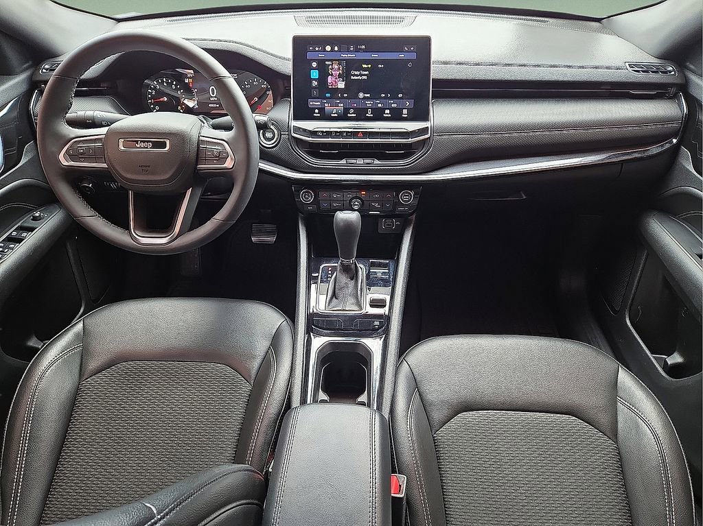 Used 2023 Jeep Compass Altitude w/ Convenience Group image 17