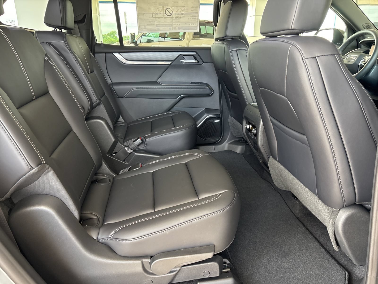 New 2026 GMC Acadia Elevation w/ Black Edition FWD image 21