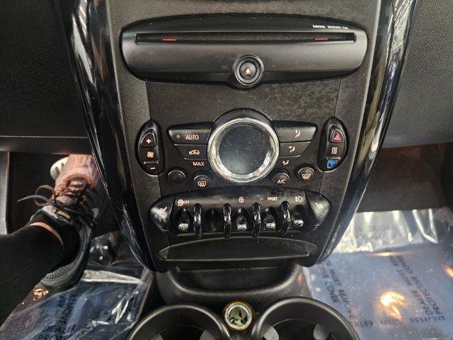 Used 2015 MINI Cooper Countryman S w/ Premium Package FWD image 16