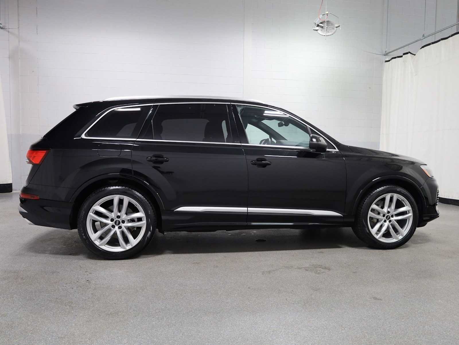 Certified 2025 Audi Q7 3.0T Premium Plus w/ Premium Plus Package AWD/4WD image 10