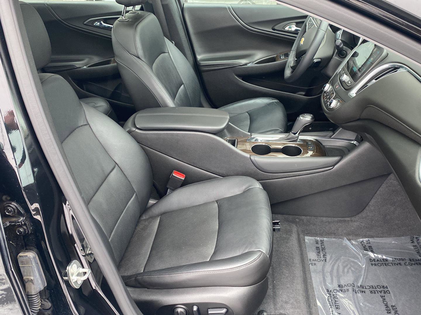 Used 2018 Chevrolet Malibu Premier w/ Premier Sun and Wheel Package image 20