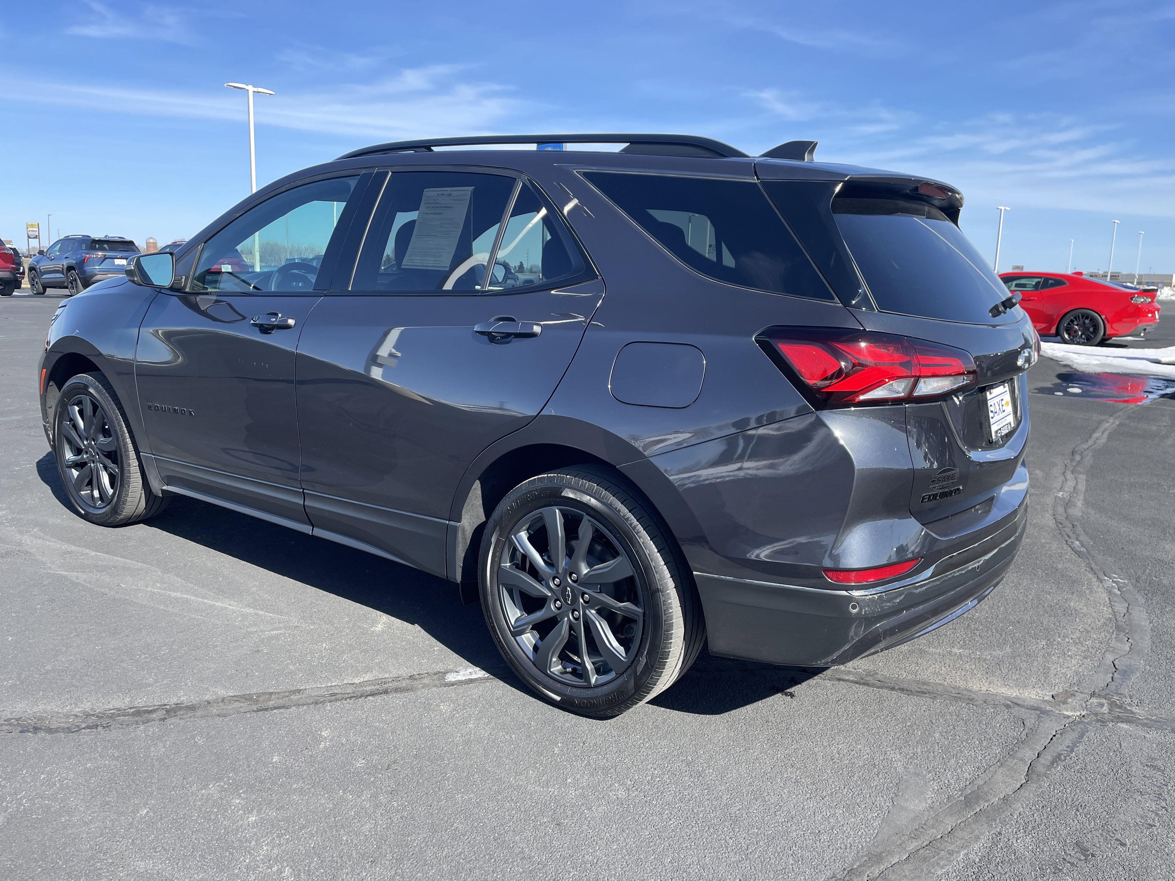 Certified 2023 Chevrolet Equinox RS w/ RS Leather Package image 3