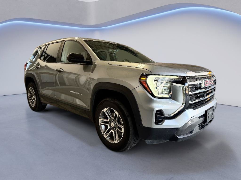 Used 2025 GMC Terrain Elevation FWD image 4