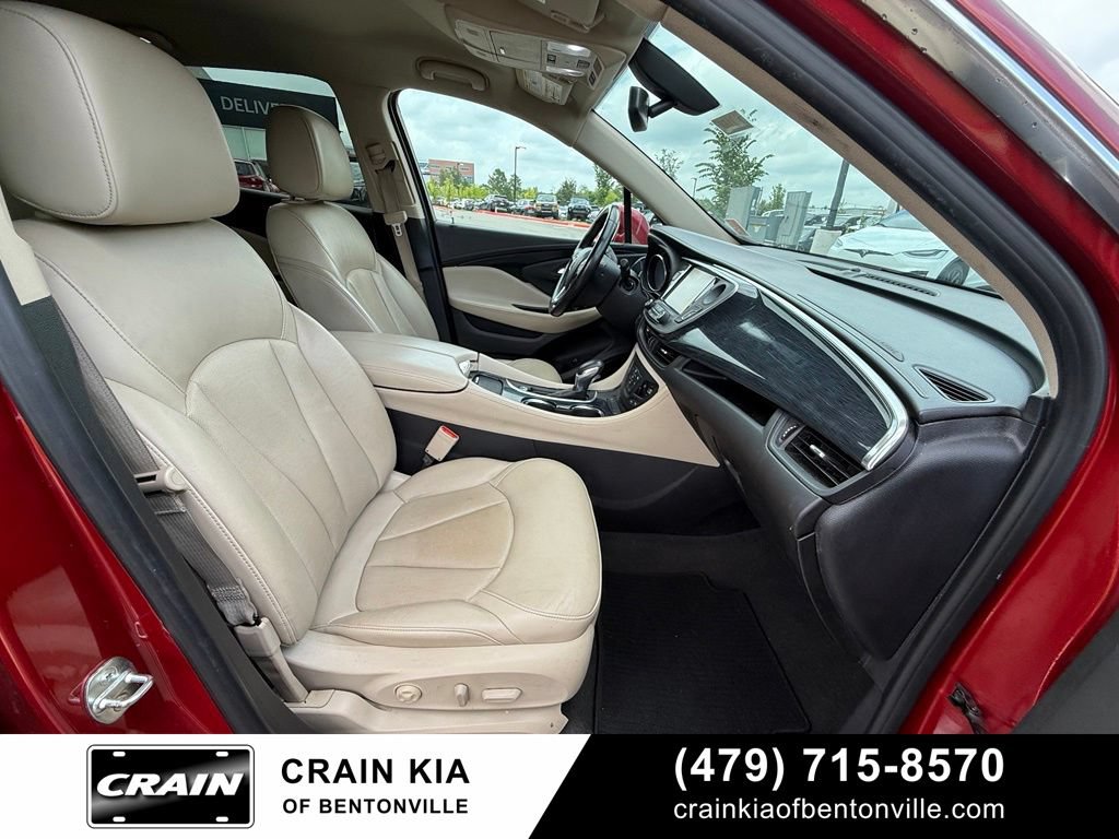 Used 2017 Buick Envision Essence FWD image 31