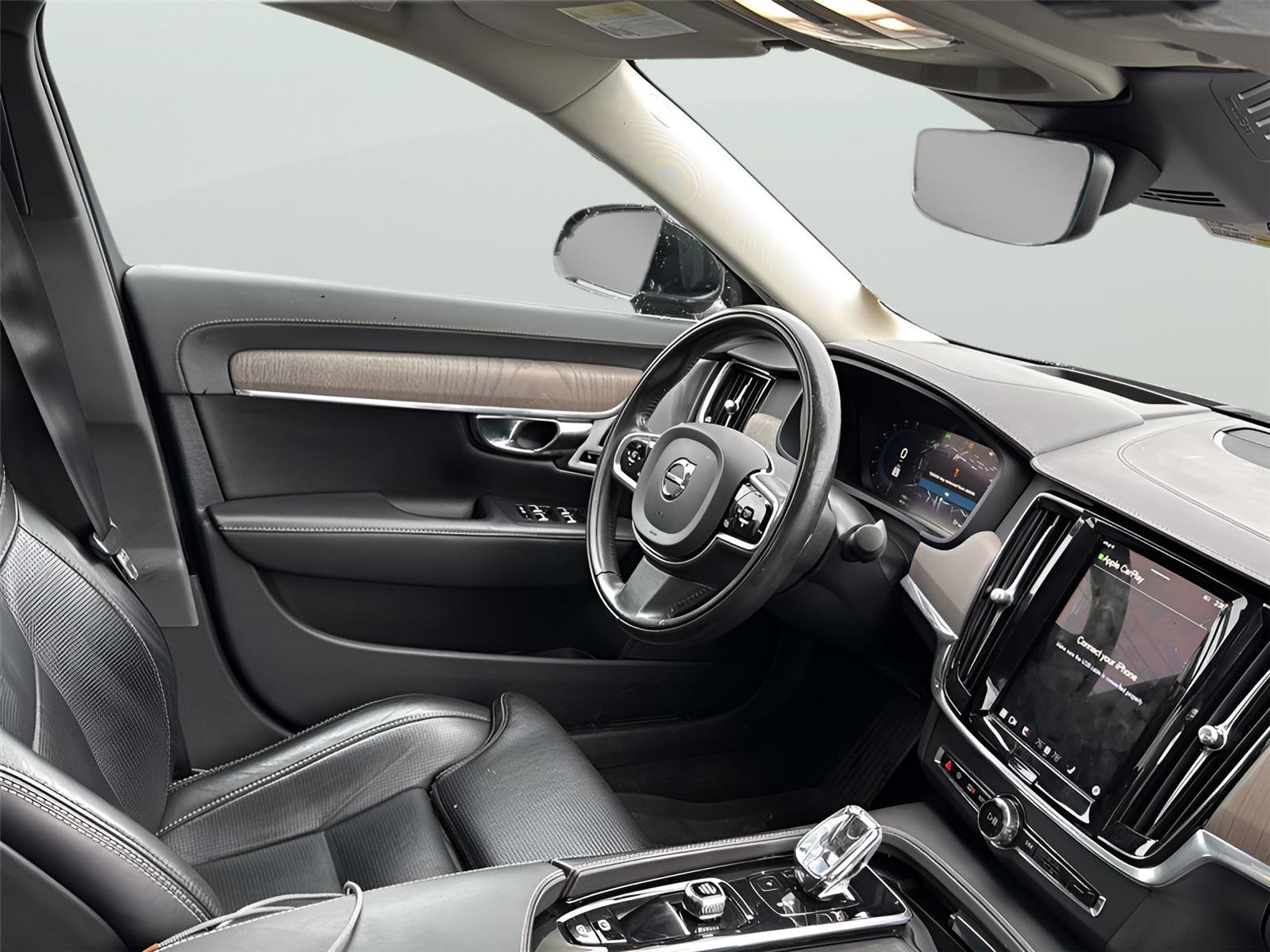 Used 2022 Volvo S90 B6 Inscription w/ Advanced Package image 44